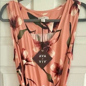Floral sleeveless maxi dress made by Ava & Viv. Size X.